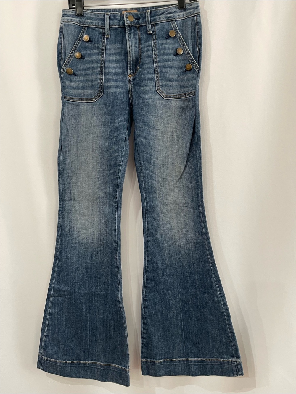 Driftwood Farrah Flare bottom jeans button detailing women’s 28